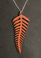  Leaf Pendant Necklace